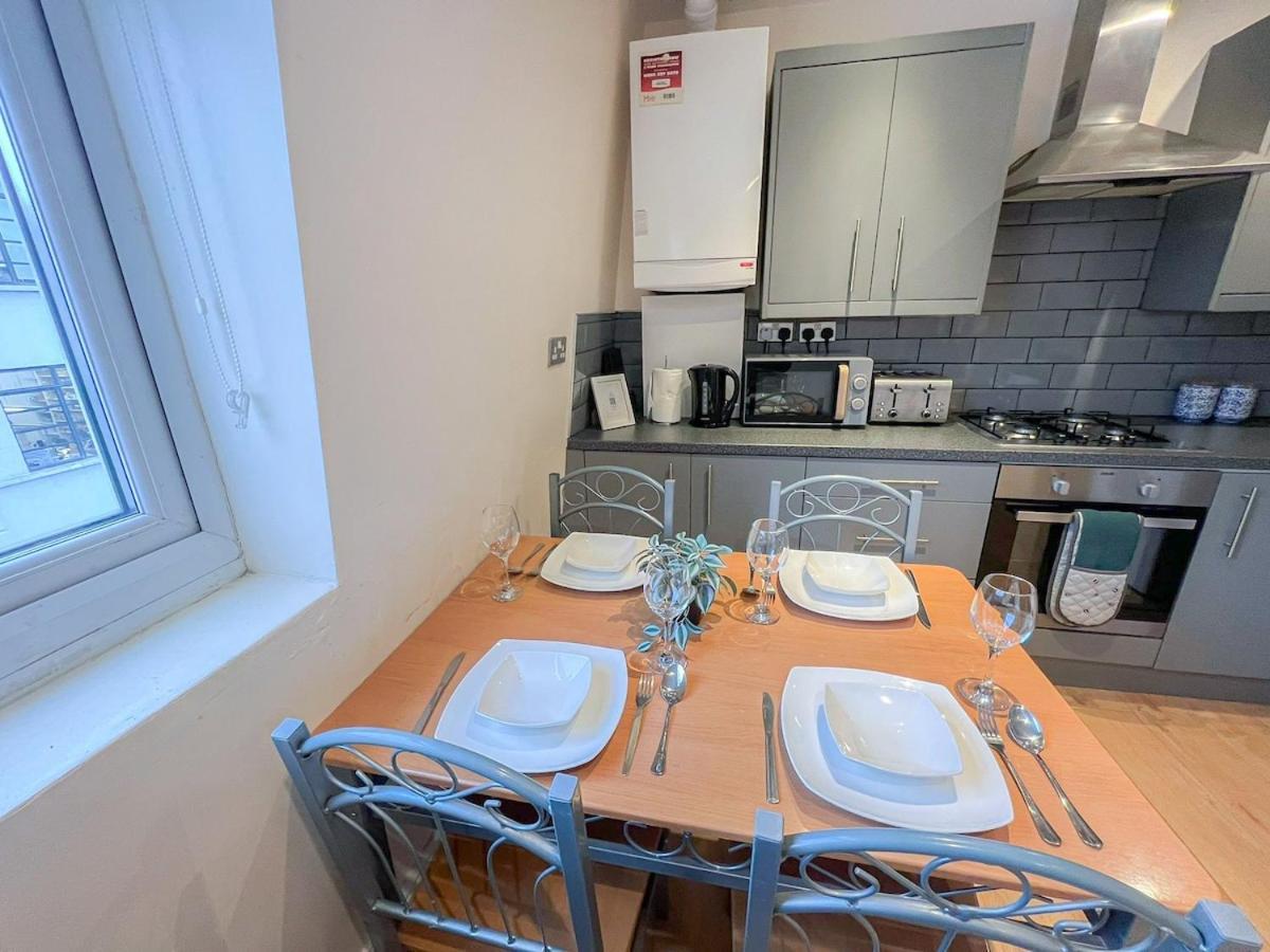 Lovely 3 Bedroom Flat , Aldgate, Tower Hill, Whitechapel Appartamento