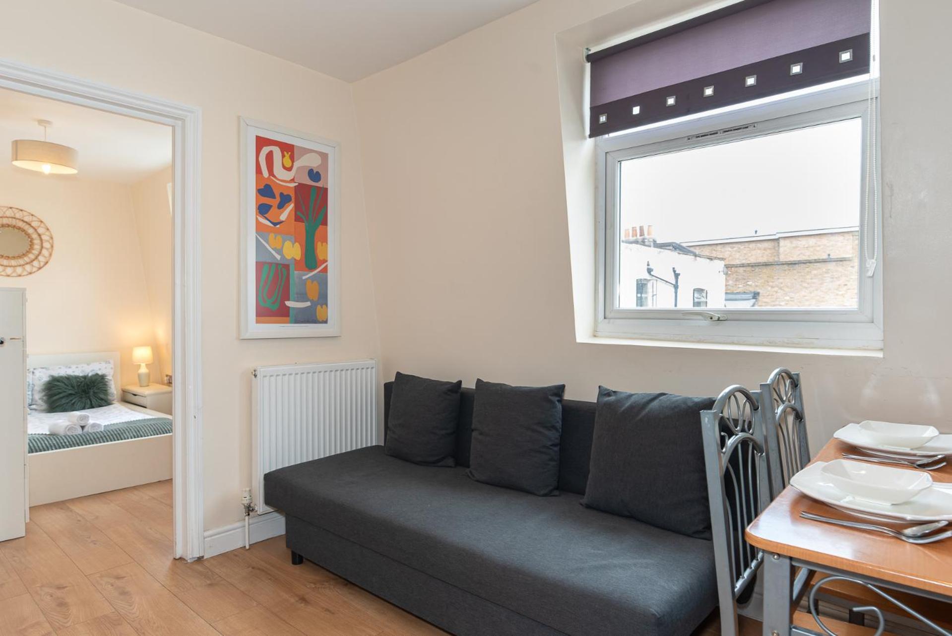 Lovely 3 Bedroom Flat , Aldgate, Tower Hill, Whitechapel Londra