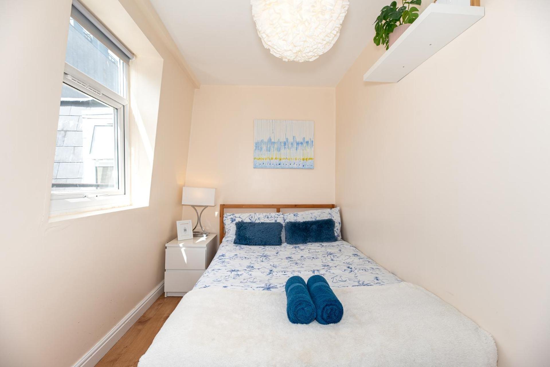 Lovely 3 Bedroom Flat , Aldgate, Tower Hill, Whitechapel Appartamento
